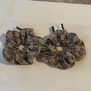 Gucci scrunchie GWP set of 2